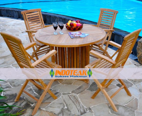 Outdoor Dinning Table