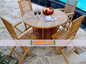 Outdoor Dinning Table